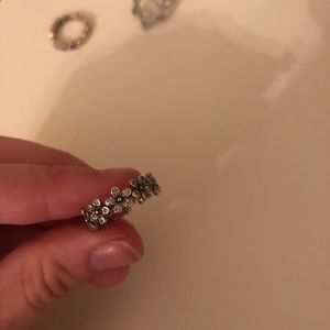 Pandora daisy ring